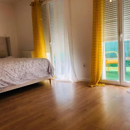 Apartamento Super Studio Avec Jardin Mantes-la-Ville